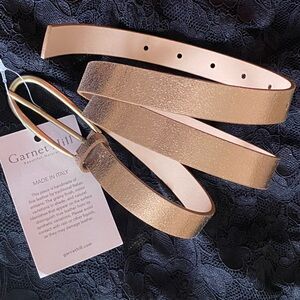Garnet Hill Women's gold belt size medium NWT